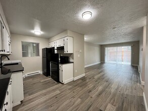 802 S Oak St in Spokane, WA - Building Photo - Building Photo