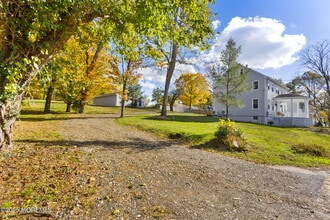 36 Chest-Georgetown Rd in Columbus, NJ - Building Photo - Building Photo