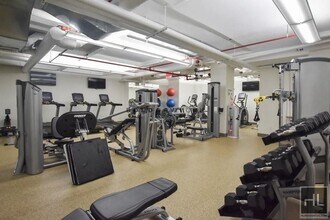 Christopher Street, Unit 9A in New York, NY - Foto de edificio - Building Photo