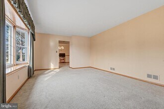 6219 Groveland Rd in Linthicum Heights, MD - Building Photo - Building Photo