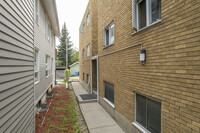 Dartmouth Apartments in Calgary, AB - Building Photo - Building Photo