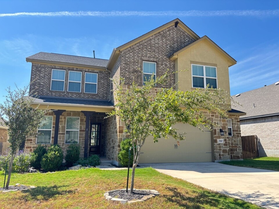 2969 Warwick Pk in Bulverde, TX - Building Photo