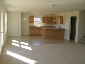 3036 Walsh Loop SE in Rio Rancho, NM - Building Photo - Building Photo