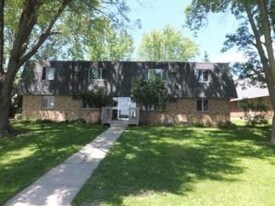 Fitchrona Apartments in Fitchburg, WI - Building Photo