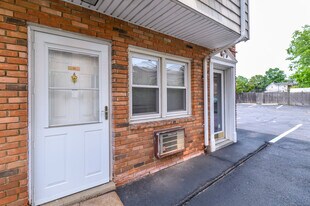 50 North St in Stamford, CT - Building Photo