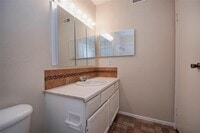 18511 Egret Bay Blvd photo'