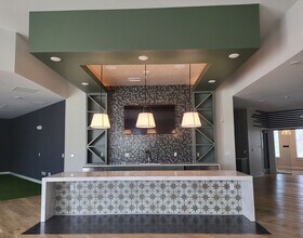 Treadway at New Trails Apartments in Gardner, KS - Foto de edificio - Interior Photo