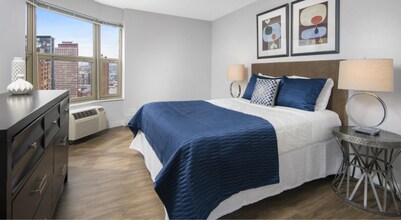 5 W Chestnut St in Chicago, IL - Building Photo - Building Photo