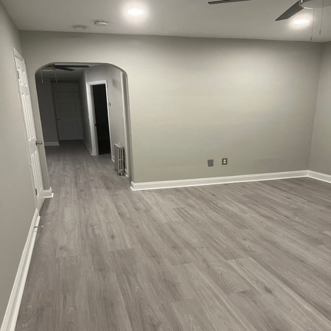 1015 16th St NE, Unit Unit 4 in Washington, DC - Building Photo - Building Photo