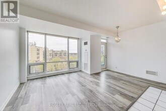 600-600 Fleet St in Toronto, ON - Building Photo - Building Photo