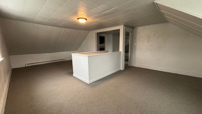 46 Walnut St in Palmer, MA - Building Photo - Building Photo