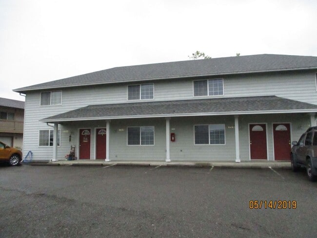 property at 1057 Lookingglass Rd