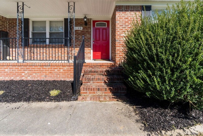 1128 Grandy Ct in Chesapeake, VA - Building Photo - Building Photo