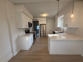 640 Rolfe St in Hampton, VA - Building Photo - Building Photo