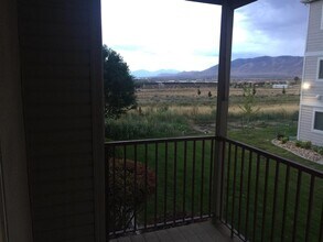 139 W Ridge Rd in Saratoga Springs, UT - Building Photo - Building Photo