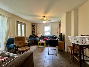 8 Adamson St in Boston, MA - Building Photo - Building Photo