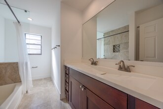 22352 Martella Ave in Boca Raton, FL - Building Photo - Building Photo