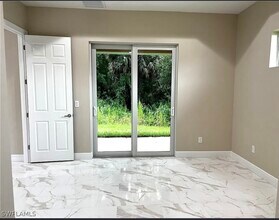 1400 E 4th St in Lehigh Acres, FL - Building Photo - Building Photo
