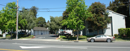 Claremont Meadows in Fremont, CA - Building Photo - Building Photo