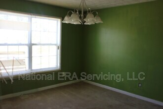 55 Pine Shadow Cir in Covington, GA - Building Photo - Building Photo