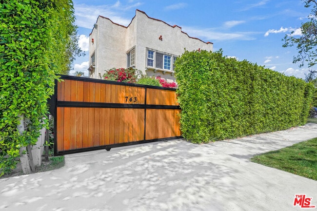 property at 741 N Las Palmas Ave