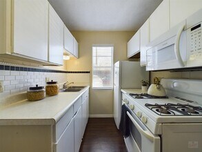 5300 Guadalupe St in Austin, TX - Building Photo - Building Photo