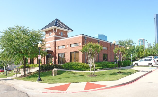 Hillside in Fort Worth, TX - Building Photo - Building Photo