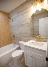 1225 Bellmore Ave, Unit bellmore in North Bellmore, NY - Building Photo - Building Photo