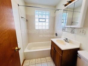 12870 S Green St in Chicago, IL - Building Photo - Building Photo