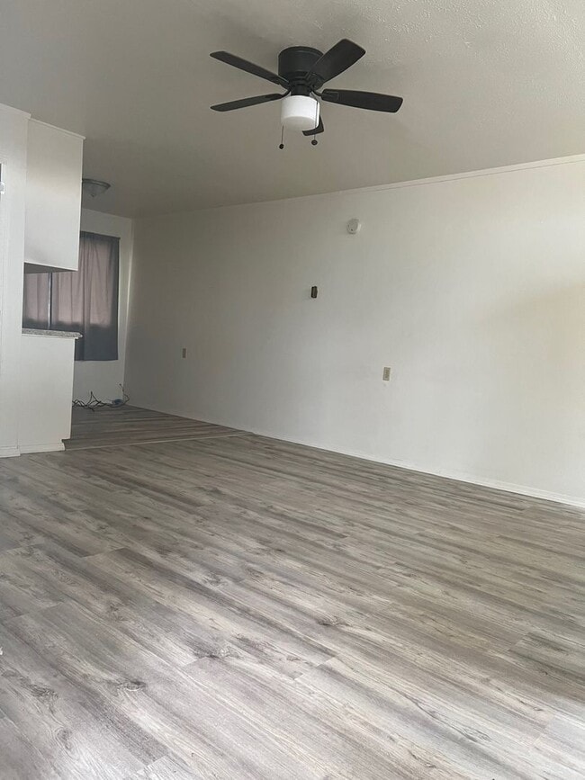 609 W 11th St in Roswell, NM - Building Photo - Building Photo