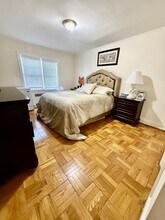 312 Washington St, Unit 3-4 in Wellesley, MA - Building Photo - Building Photo