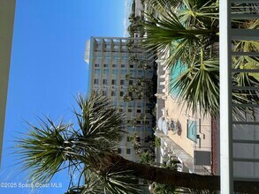 1050 N Atlantic Ave in Cocoa Beach, FL - Building Photo - Building Photo