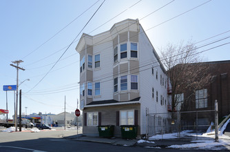 2 Fuller St in Schenectady, NY - Building Photo - Building Photo