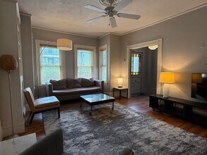 7 Gardenside St in Boston, MA - Building Photo - Building Photo