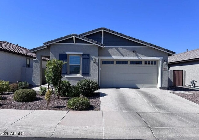 property at 80 E Elmwood Pl
