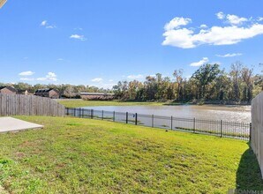 7156 Kenilworth Crossing Ave in Baton Rouge, LA - Building Photo - Building Photo