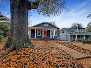 114 Central Ave in Greenville, SC - Building Photo - Building Photo