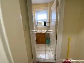 13 Allston St, Unit 4 in Boston, MA - Building Photo - Building Photo