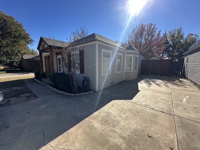 3313 22nd St in Lubbock, TX - Building Photo - Building Photo