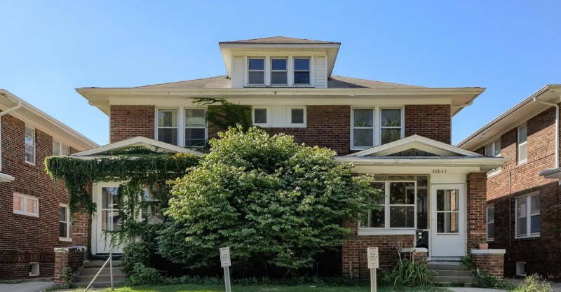 4805 Chicago St in Omaha, NE - Building Photo