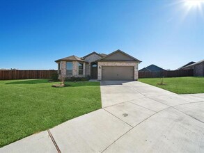 8600 Caldera Ln in Fort Worth, TX - Building Photo - Building Photo