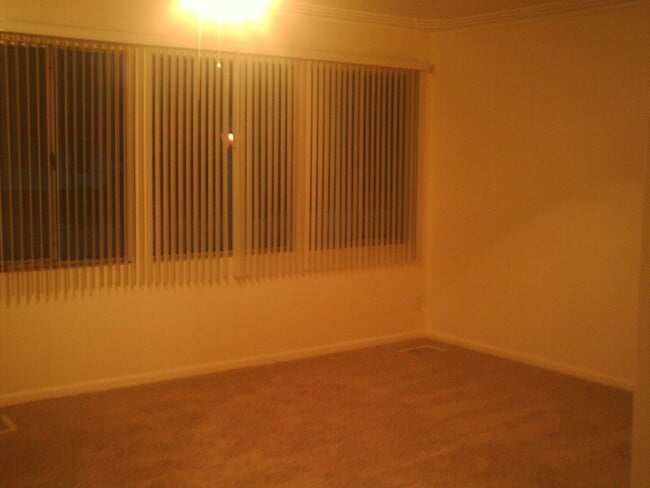 property at 1643 Keith Dr NE