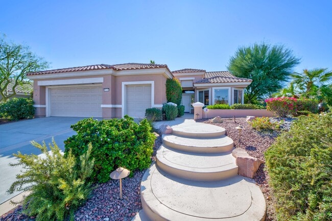 37127 Turnberry Isle Dr in Palm Desert, CA - Building Photo - Building Photo