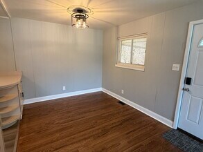 8862 Zodiac Dr in Cincinnati, OH - Building Photo - Building Photo