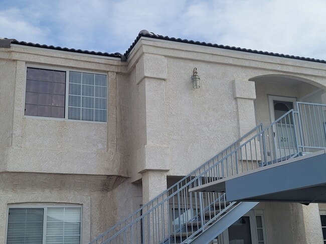 property at 3423 McCormick Blvd