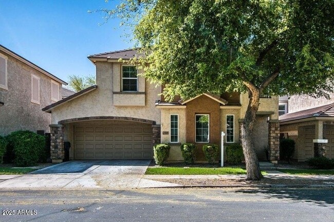property at 4129 E Fairbanks St