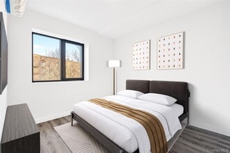 2043 Webster Ave in Bronx, NY - Building Photo - Building Photo