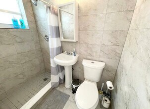 289 NW 34th Terrace in Miami, FL - Building Photo - Building Photo