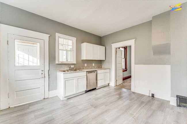 305 N Pennsylvania Ave in Wichita, KS - Building Photo - Building Photo