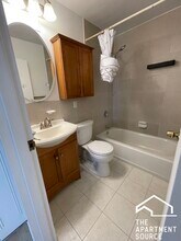 539 W Stratford Pl, Unit 405 in Chicago, IL - Building Photo - Building Photo